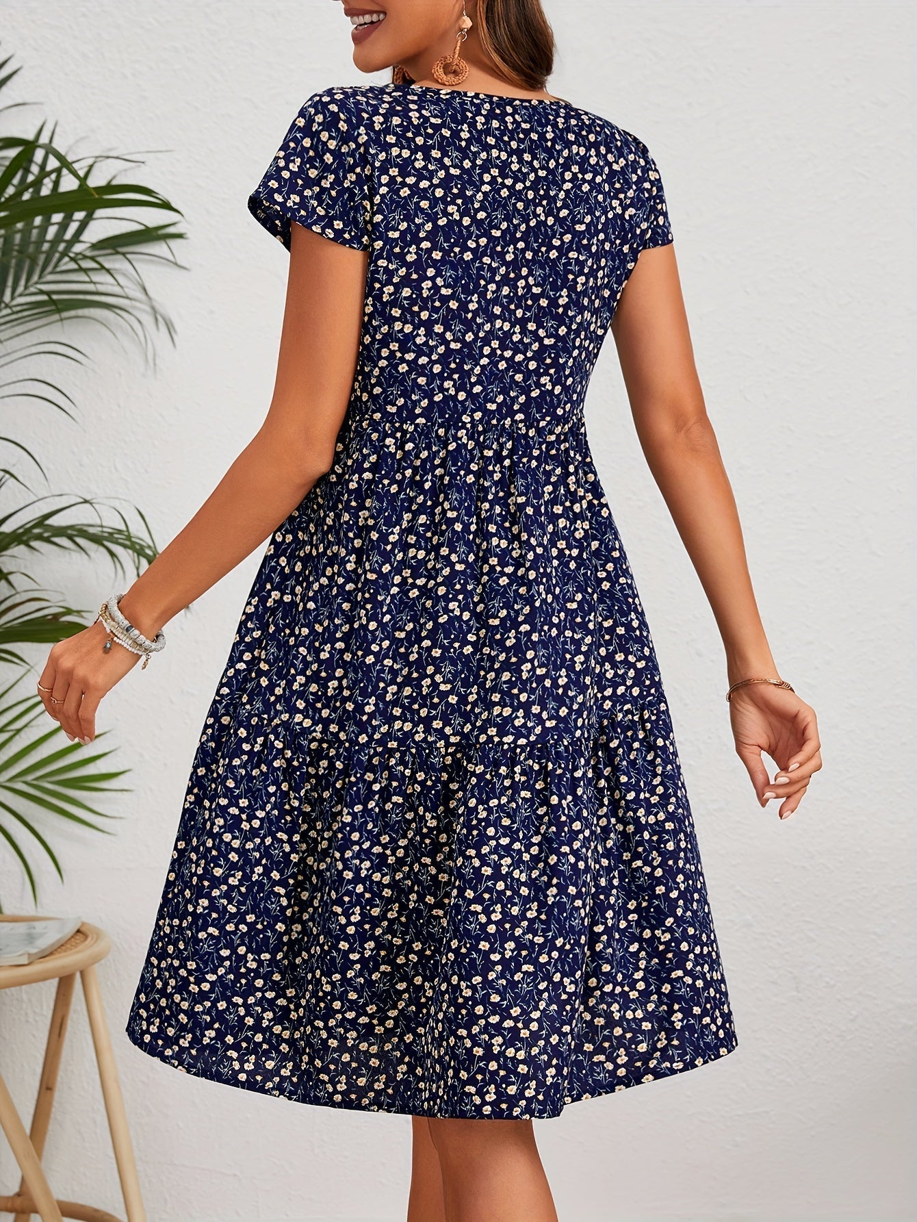 Katie Robe d'Été Femme – Robe Fleurie Légère en Polyester avec Coupe Confortable