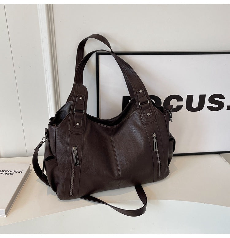 Dakota Sac Bandoulière Femme – Geantă de piele elegantă cu curea reglabilă și design spațios