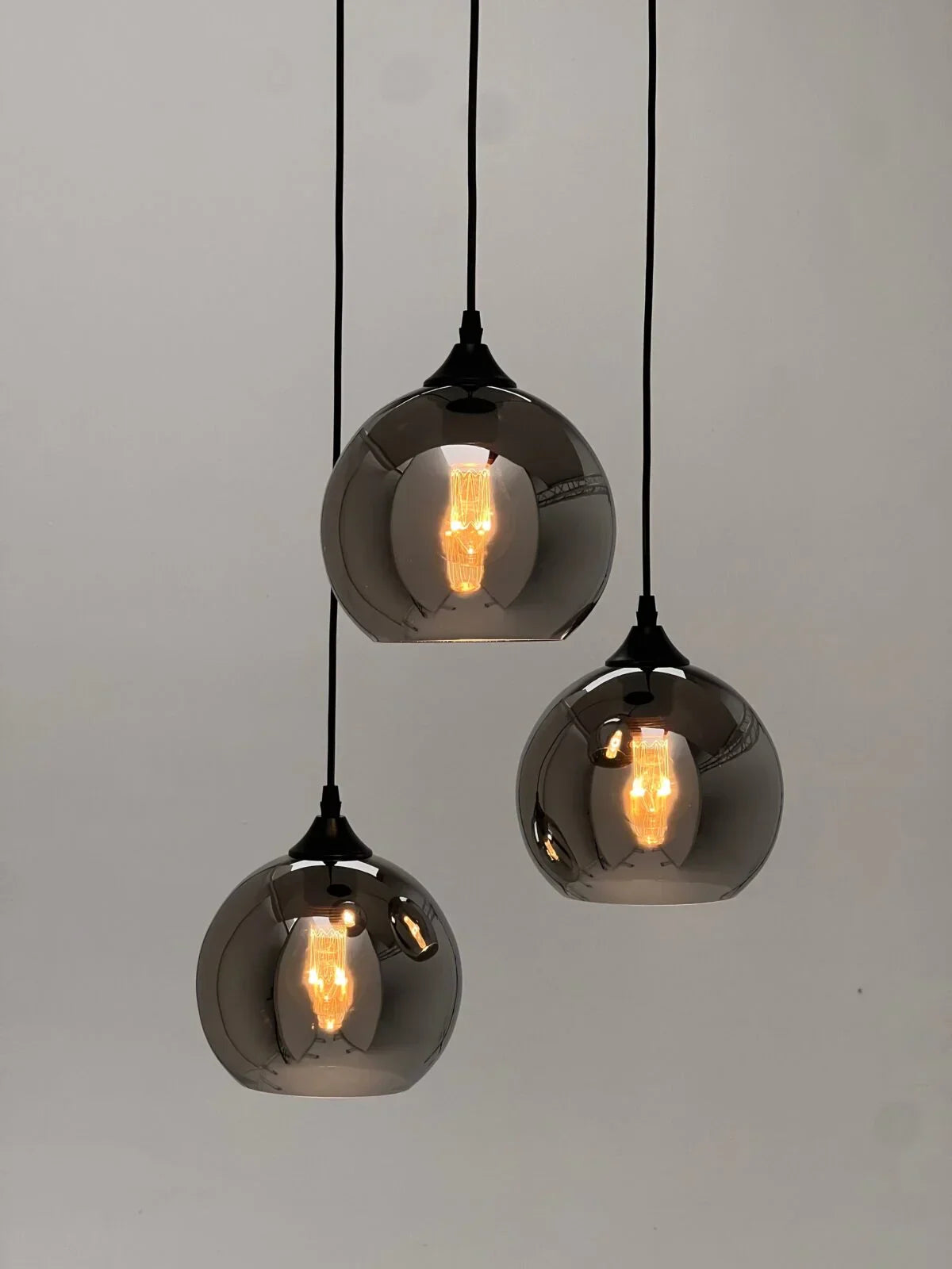 Závěsná lampa 3-bodová koule kouřové sklo černá industriální obývací pokoj jídelna LED