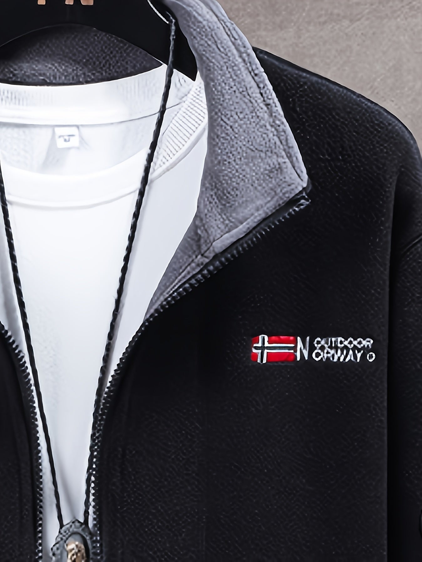 Julius Veste Πολαίρ Εξωτερικού Χώρου Ανδρική – Απαλή, Ζεστή & Ελαφριά με Προστατευτικό Γιακά