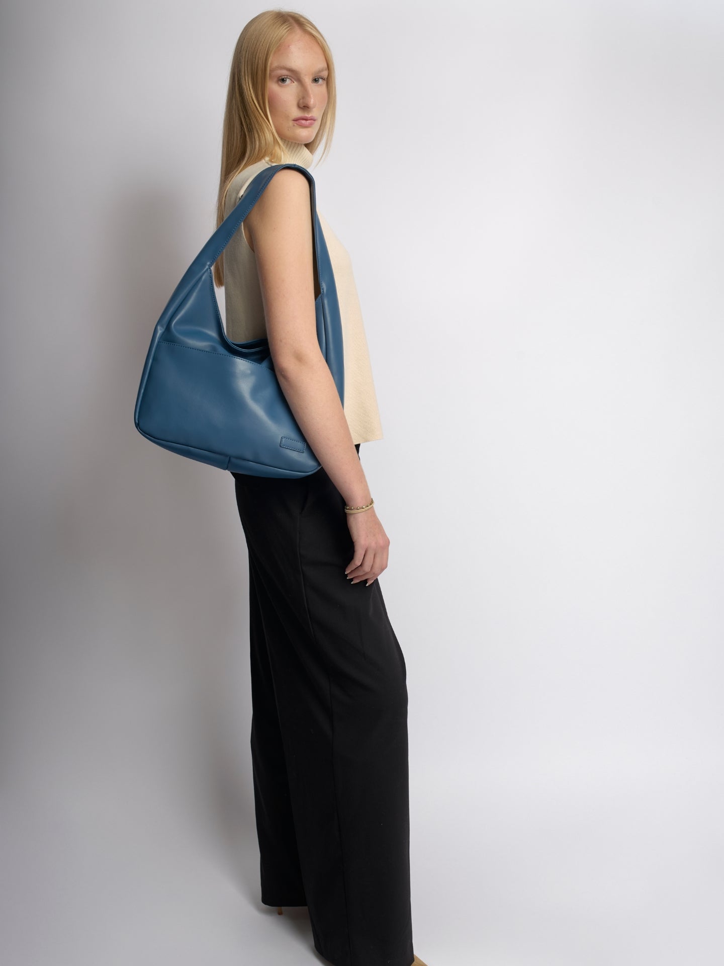Luciana Sac Femme Épaule Vegan – Hobo Minimaliste Élégant & Spacieux 13"