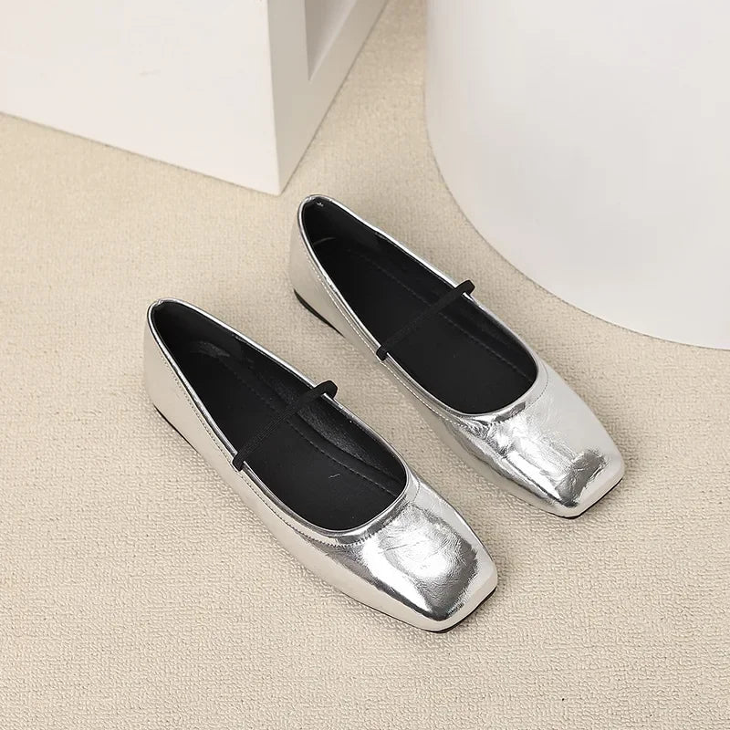 Maggie Ballerines Femme – Elegantní a moderní metalické boty s hranatou špičkou