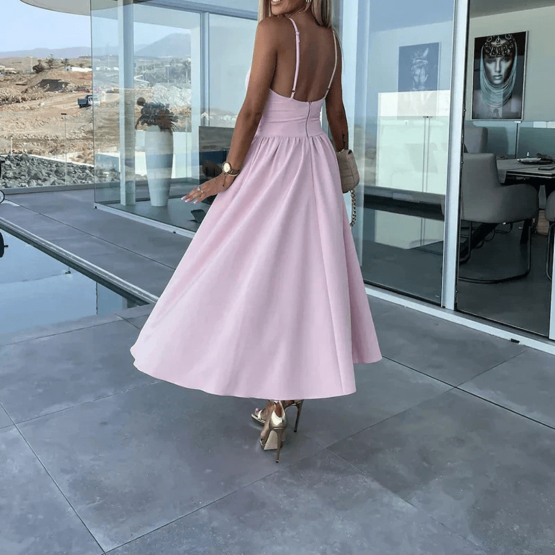 Bibiane Robe Midi Femme – Moderne udskæringer, sidelomme & let flydende nederdel