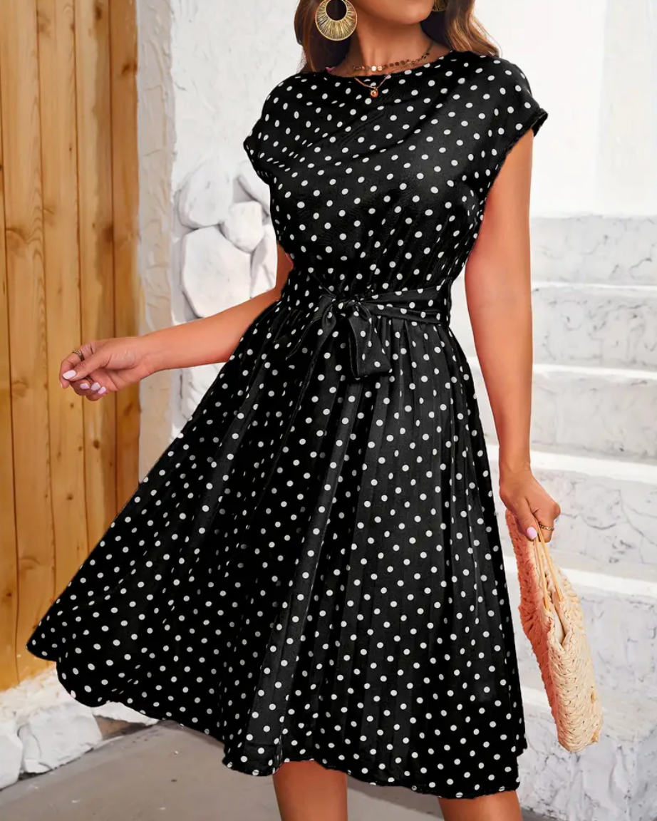 Sommerkjole Dame Thea – Vintage kjole med prikker med flydende snit & tidløs elegance