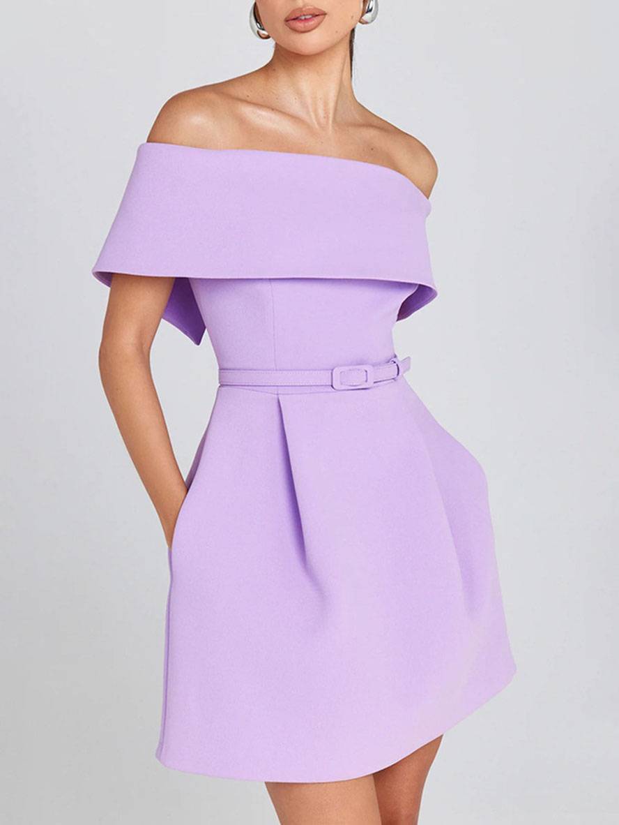 Haziel női koktélruha – ujjatlan, csónaknyakú, övvel és elegáns szabással készült pörgős ruha