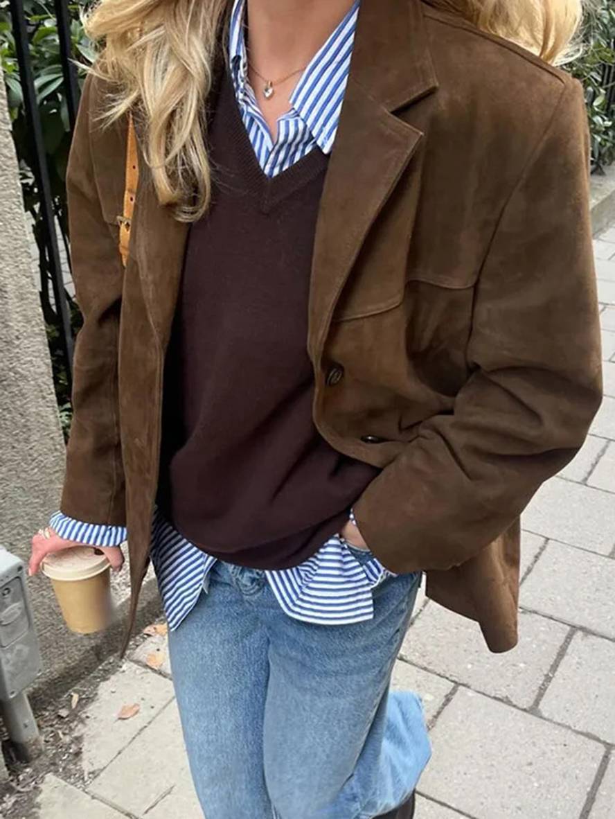 Chelsey Veste Femme en Suède Vintage – Weite, elegante & praktische Passform mit Taschen