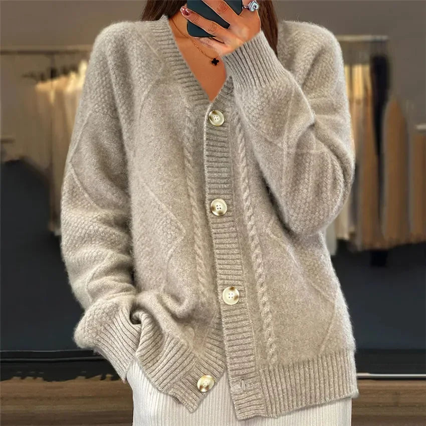Lena Cardigan Femme – Pulover din cașmir moale cu nasturi și mâneci lungi elegante