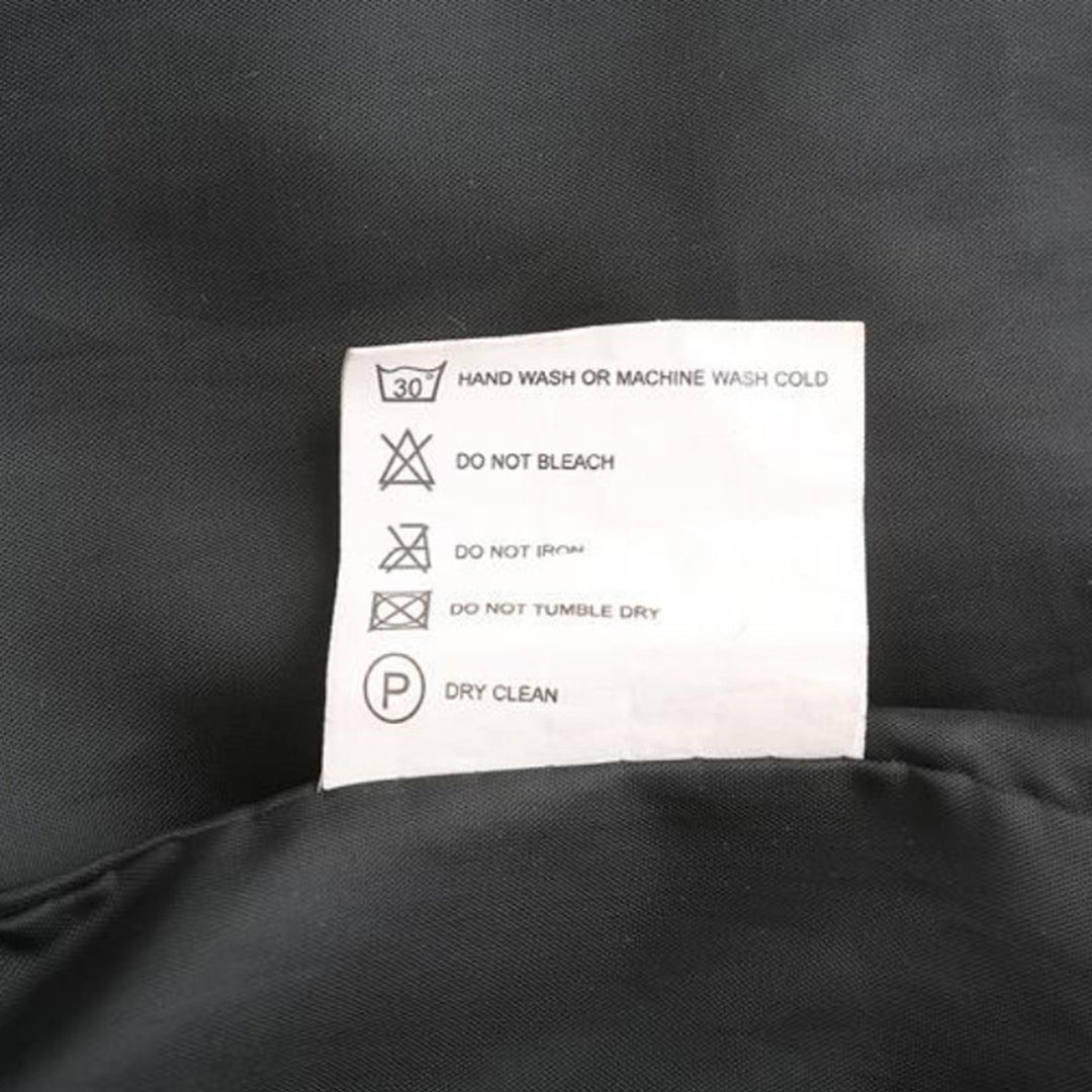 Giacca in pelle da donna Janiyah: elegante collo alto, cerniere e stile moderno