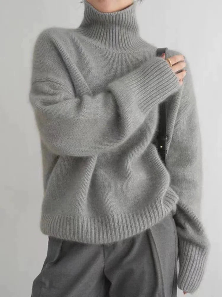 Sweter damski Seraphina – wygodny, prążkowany golf, szykowny styl na zimę