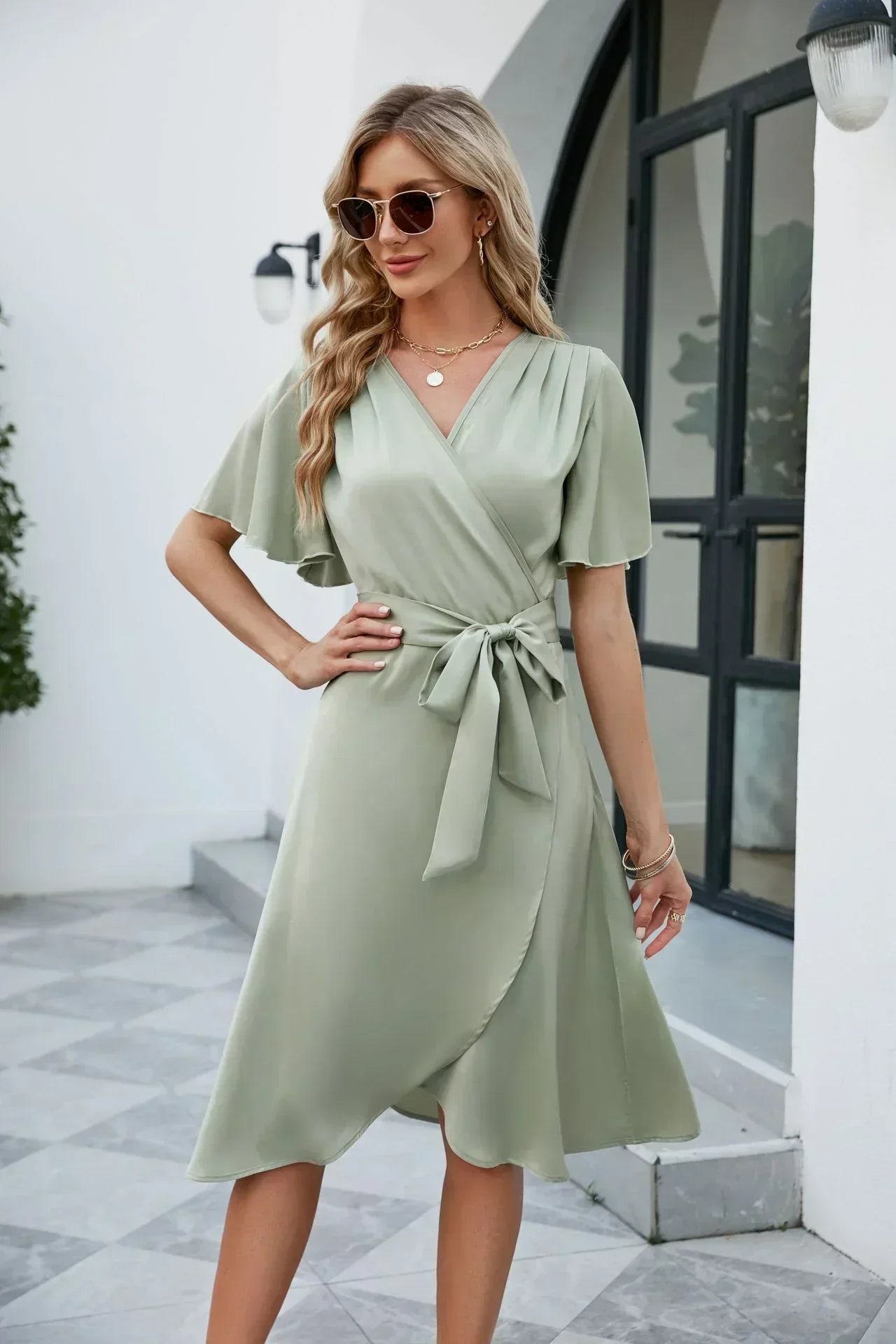 Madelyn Robe Portefeuille Femme – Élégante, Ajustée & Parfaite pour un Style Féminin Chic