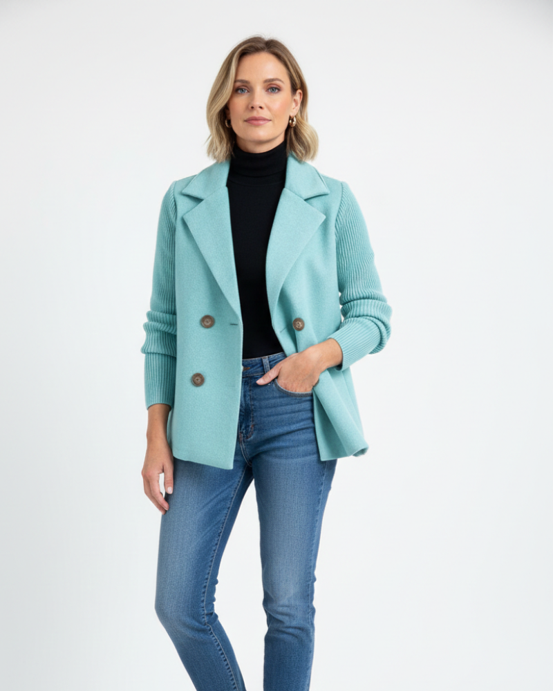 Charina ženski sako od trikotaže – dvoredno kopčanje s reverom i dugim rukavima