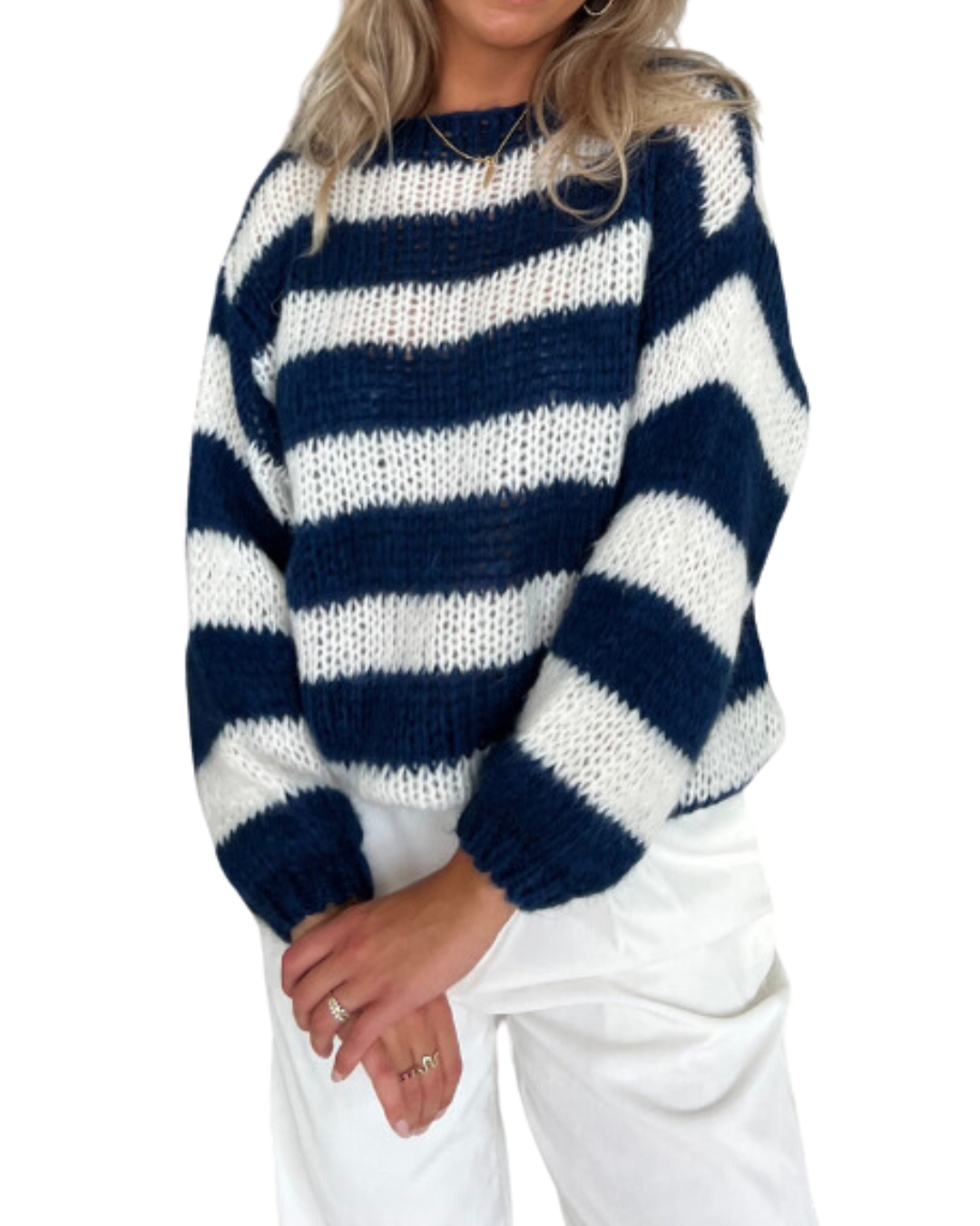 Sweter damski Louisa – obszerny sweter w paski z miękkiej tkaniny o modnym wzorze