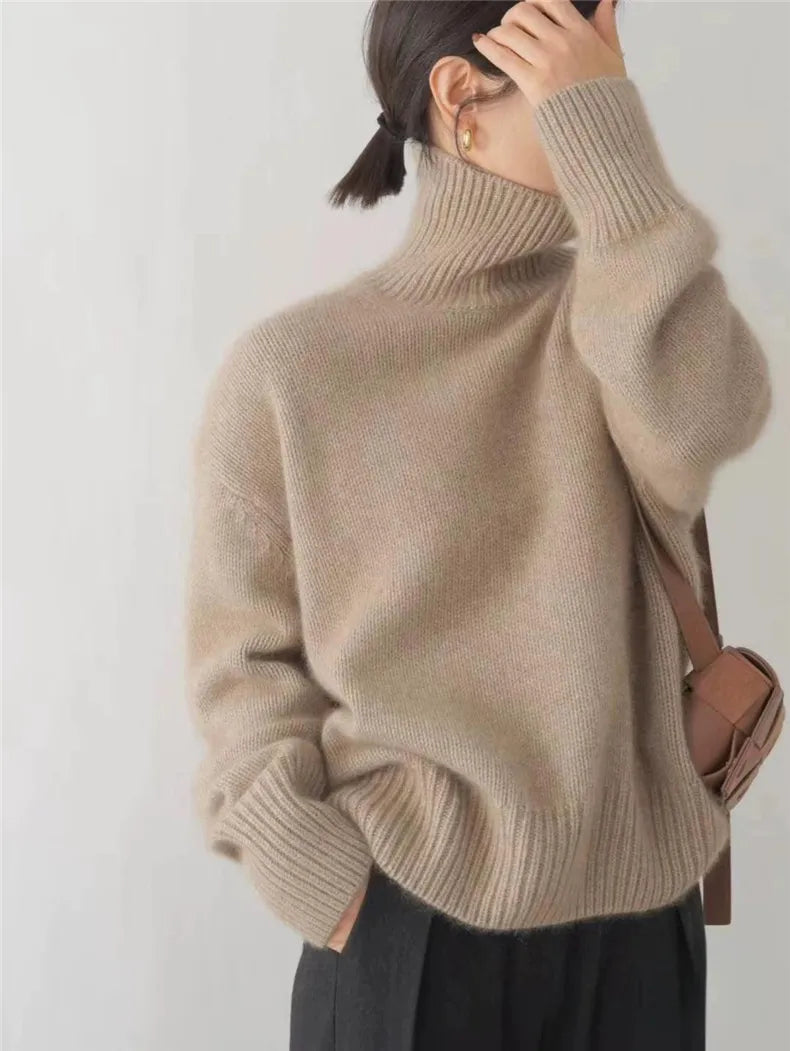 Sweter damski Seraphina – wygodny, prążkowany golf, szykowny styl na zimę