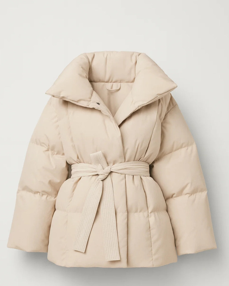 Micah Casaco Acolchoado Feminino com Cinto – Gola Oversize, Acolchoamento Quente e Estilo Moderno