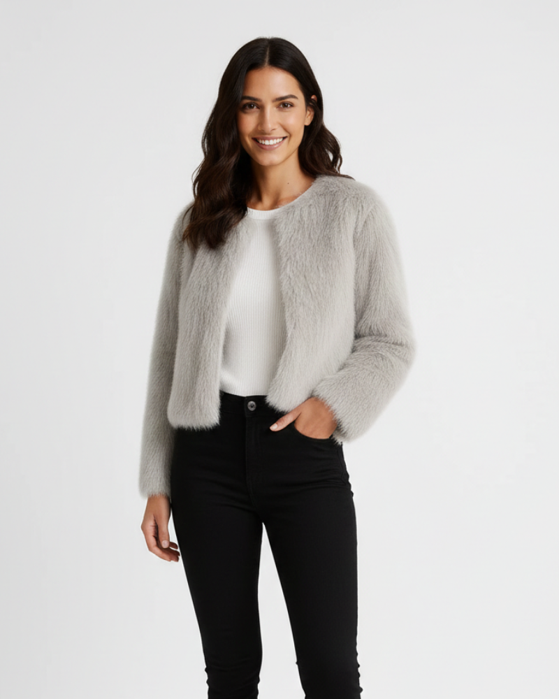 Millie Veste Courte Femme Hiver – Coupe Structurée, Ligne Droite & Élégance Luxueuse