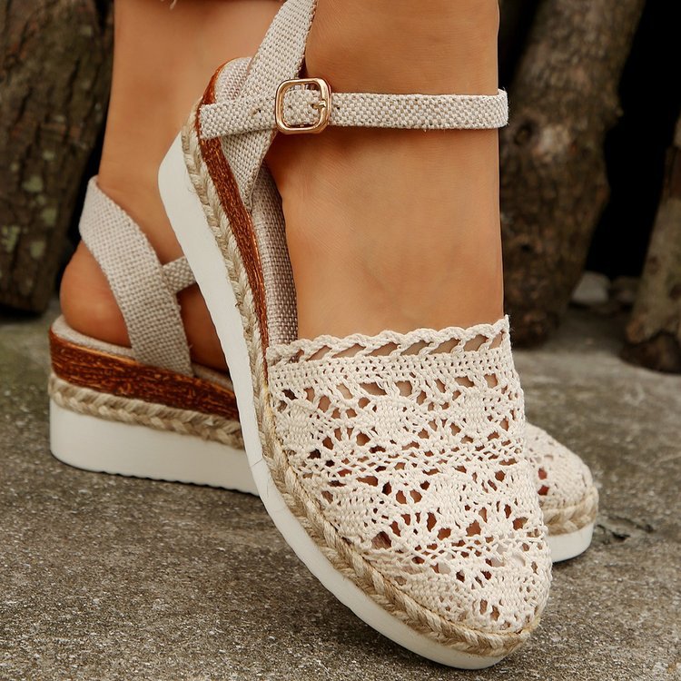 Espadrillas da donna Bailey: scarpe estive bohémien con dettagli all'uncinetto e look naturale