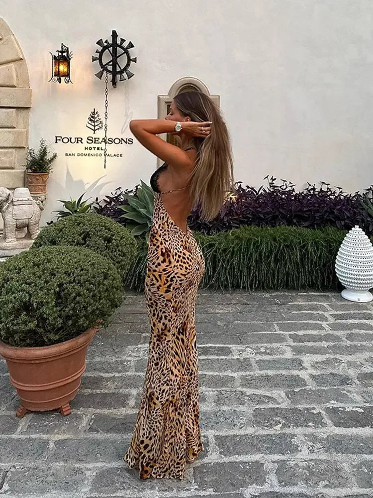 Alivia Μακρύ Φόρεμα Γυναικείο – Σαγηνευτικό Φόρεμα με Λεοπάρ Σχέδιο, Ανοιχτή Πλάτη & Εφαρμοστή Γραμμή