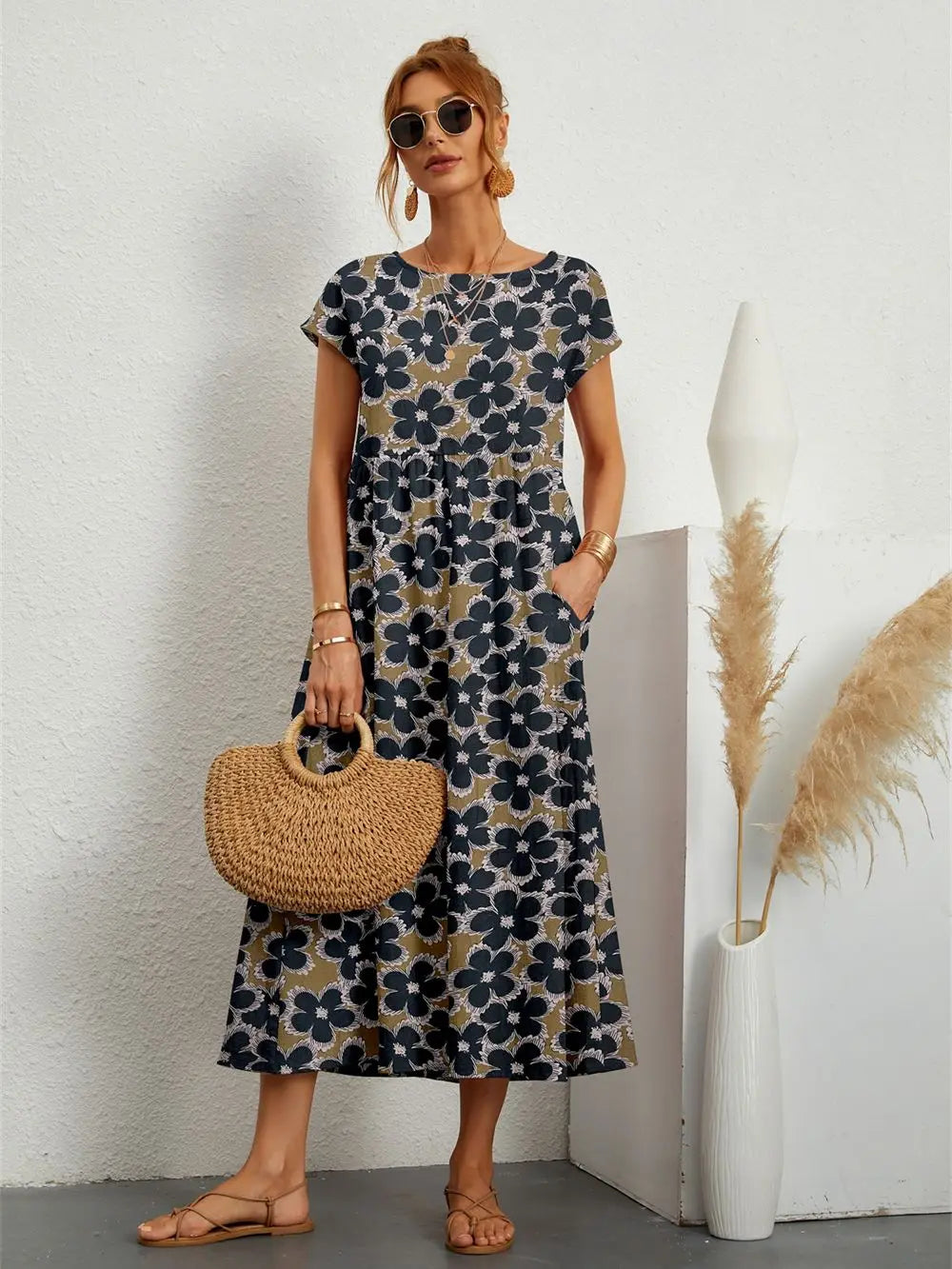 Remi Robe Midi Femme – Blomstret kjole med afslappet pasform & naturlig sommer elegance