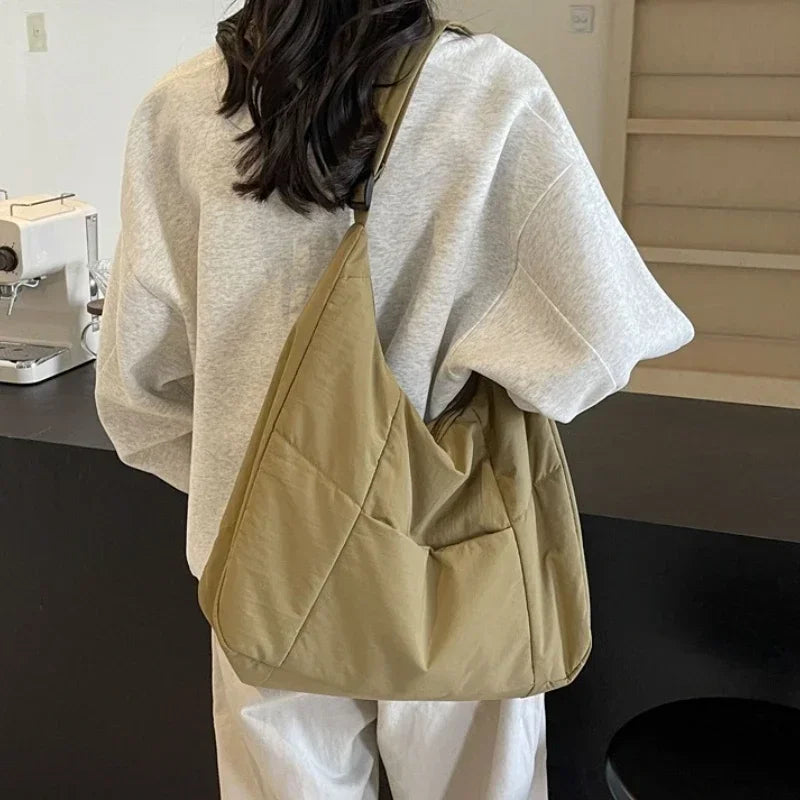 Lucille Sac Bandoulière Femme – Grand Tas Elegant med Rum & Justerbar Rem