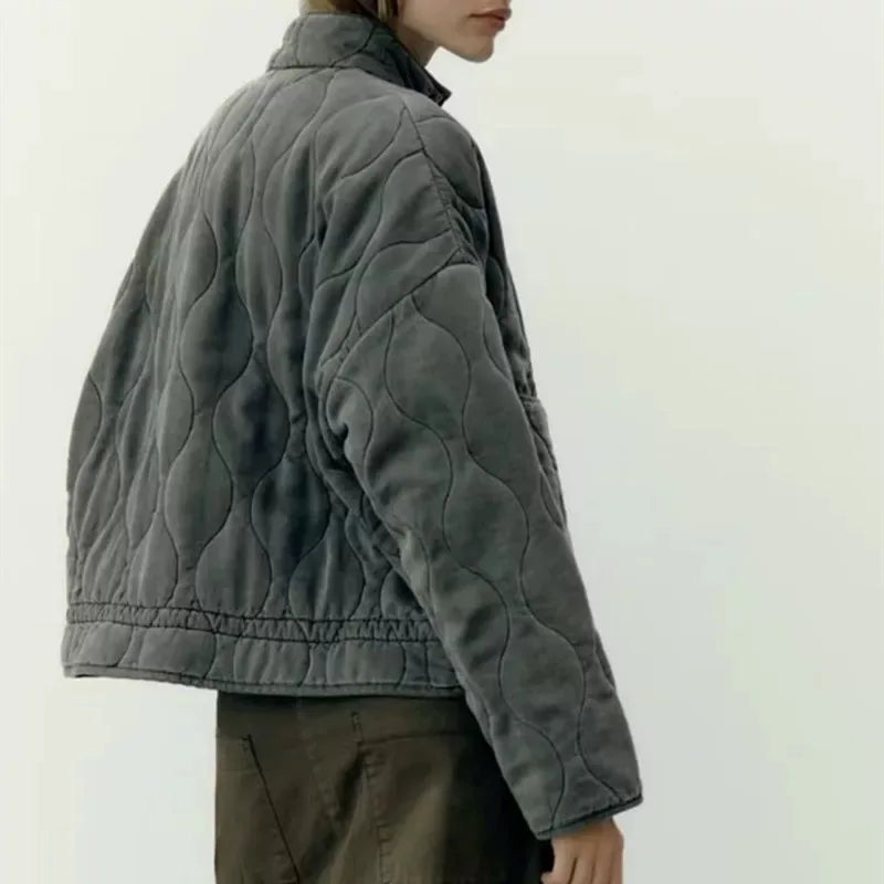 Hershey Gewatteerd Damesvest – Warm en Licht met Voorrits & Verstelbare Taille