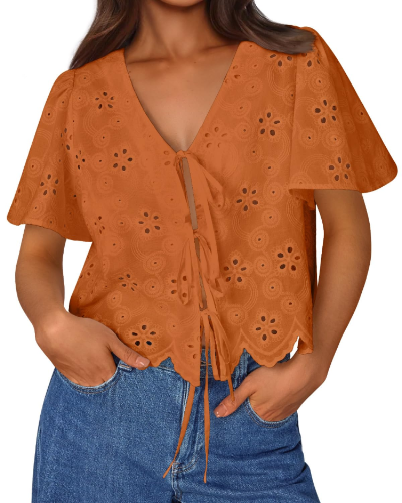 Liora Top Femme Été – Boemska pamučna bluza s engleskom vezom i mašnom, šik stil za plažu