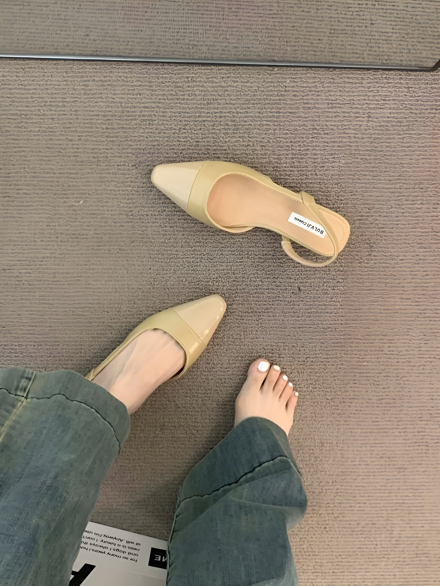 Baleriny damskie Camille – eleganckie buty ze szpiczastym noskiem i wygodnym kwadratowym obcasem