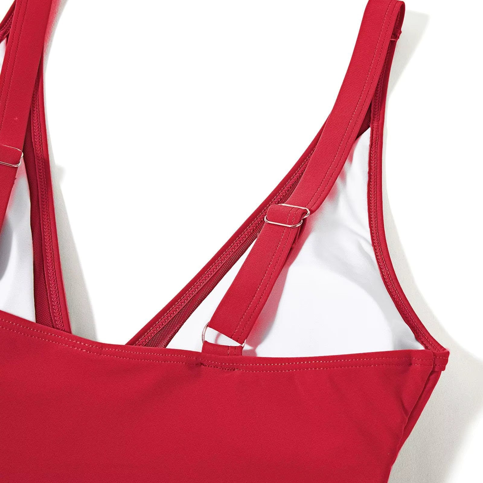 Sophie Dámské plavky – Přiléhavý střih s nastavitelnými ramínky a rychleschnoucí