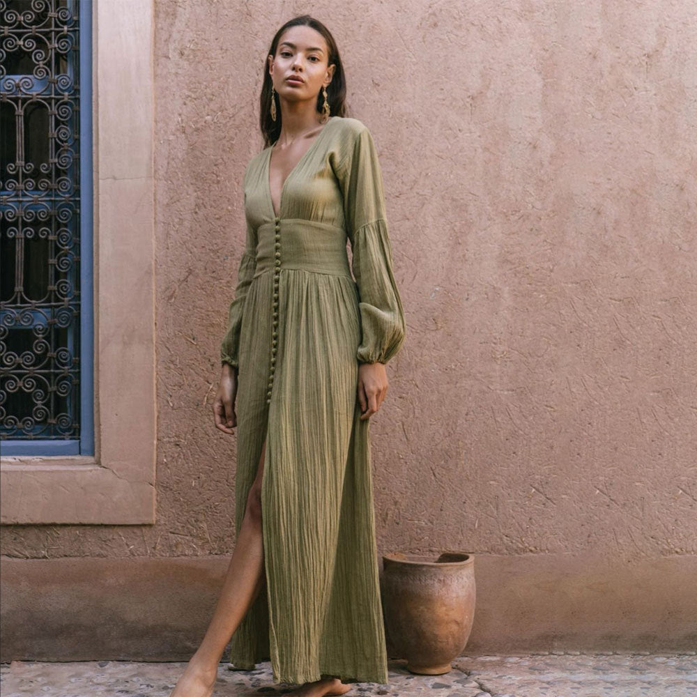Sadie Robe Maxi Femme – Robe d'Été Kaki en 100% Coton avec Boutons & Détails Plissés Élégants