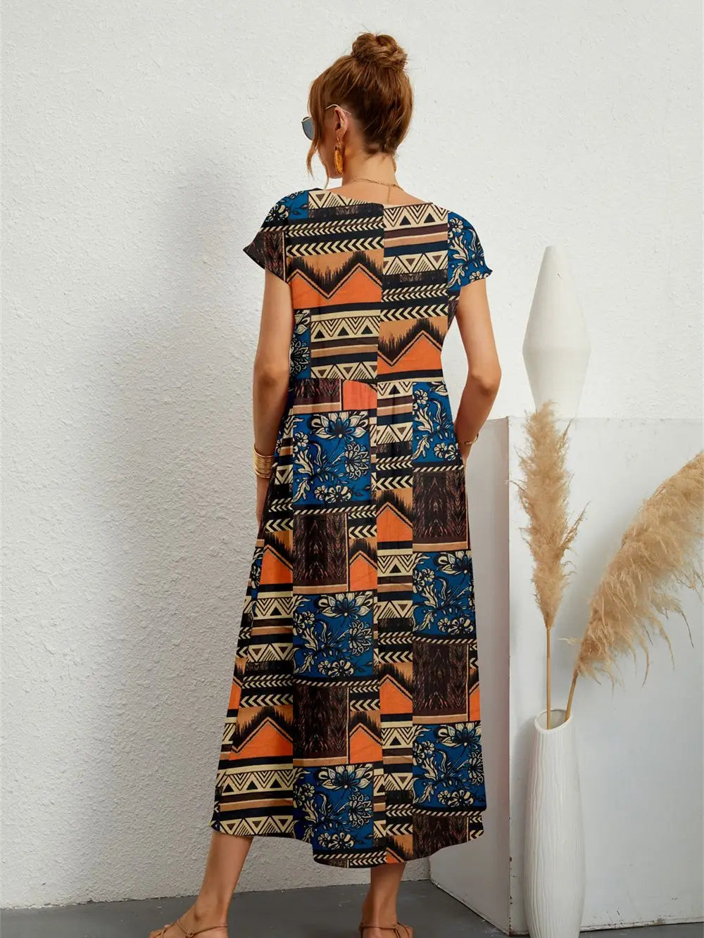 Remi Robe Midi Femme – Blomstret kjole med afslappet pasform & naturlig sommer elegance