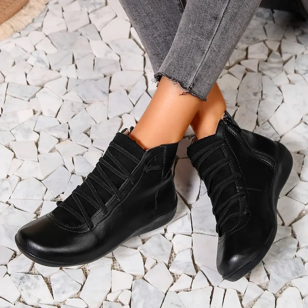 Myline Bottines Femme – Kotníkové boty z nepromokavé kůže se šněrováním a tlumící podrážkou