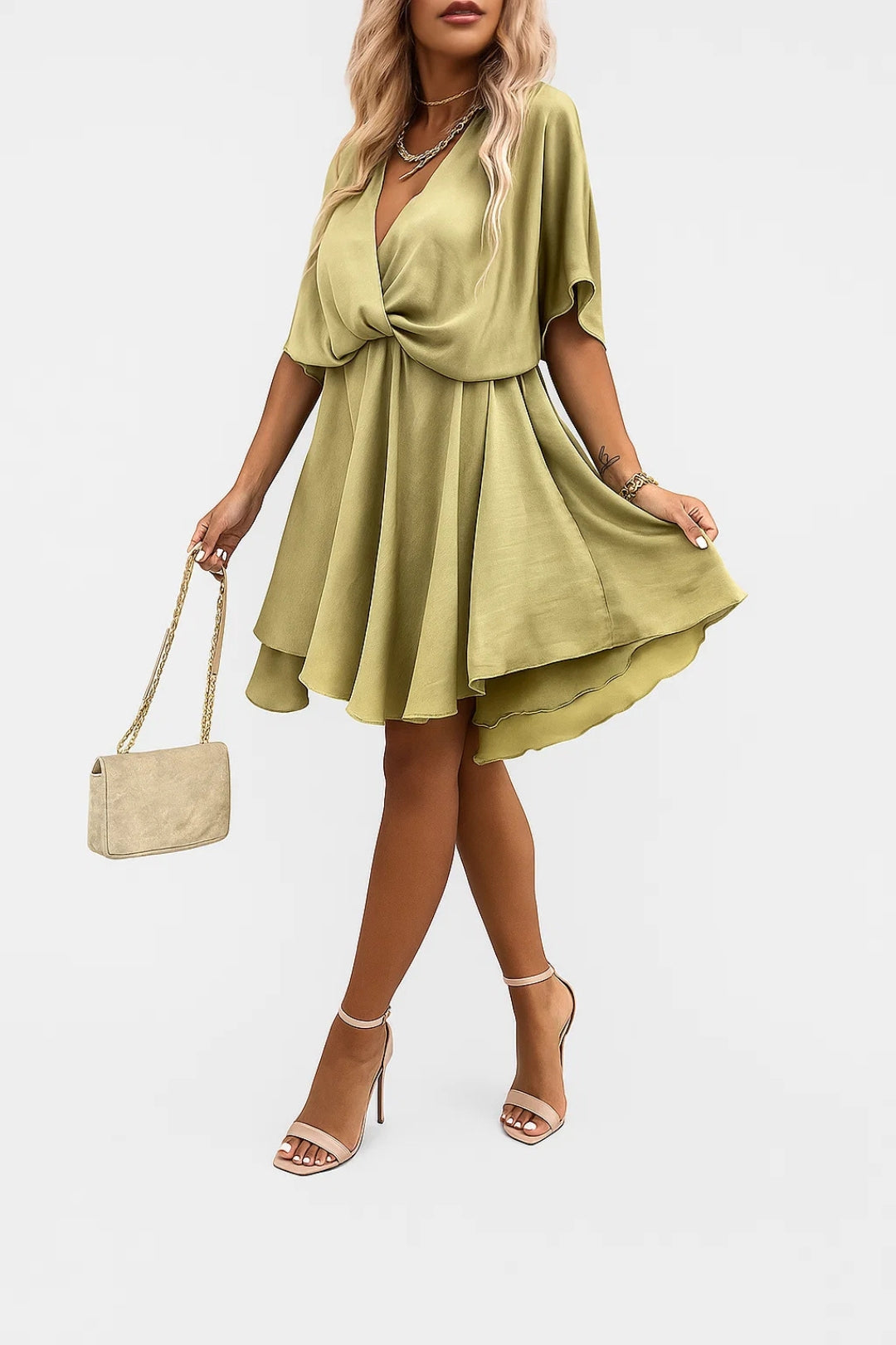 Aleena Robe Courte aus Chiffon – Elegantes Kleid mit V-Ausschnitt, Schleife und leichtem Design