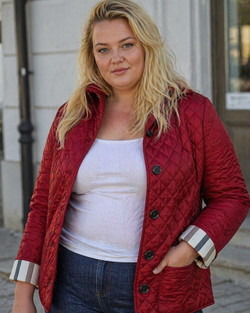 Chandy Veste Femme Curvy Grande Taille – Veste Matelassée Élégante Coupe Ajustée Confortable