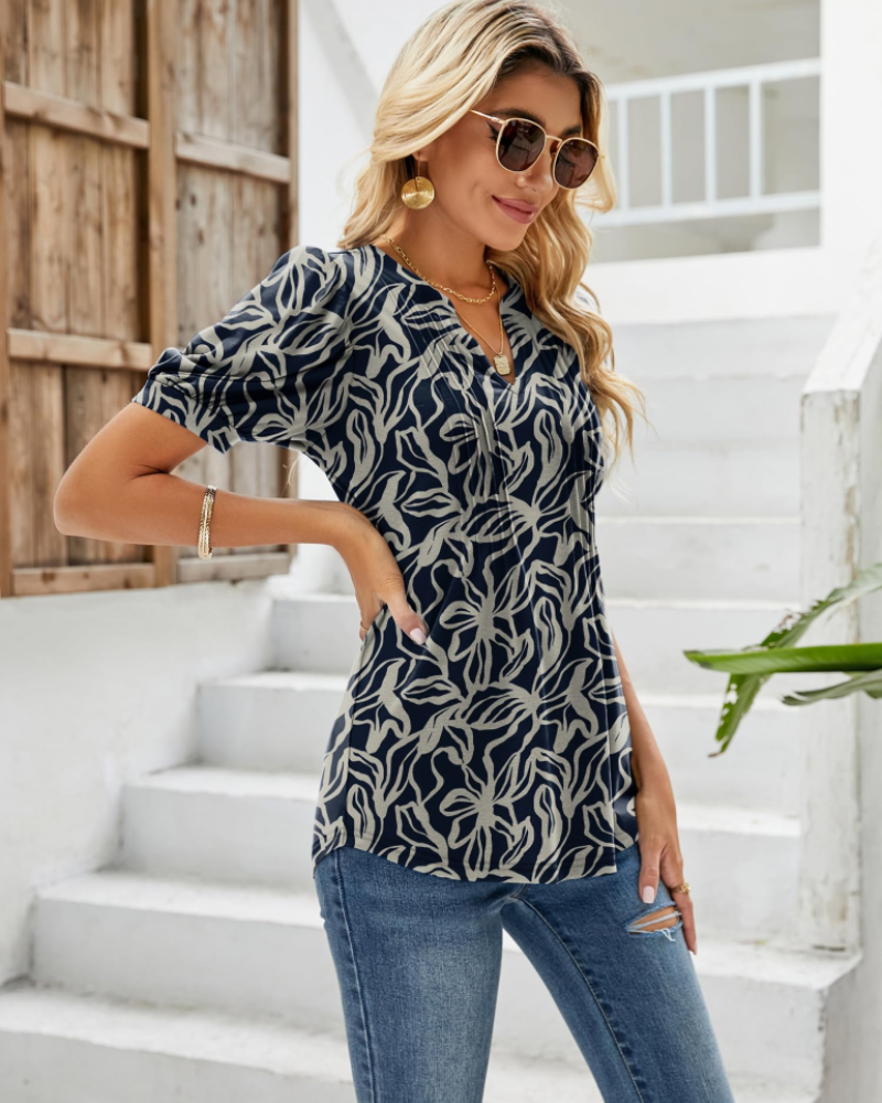 Nina Blouse Femme Été – Col V Fleuri Manches Bouffantes & Coupe Fluide