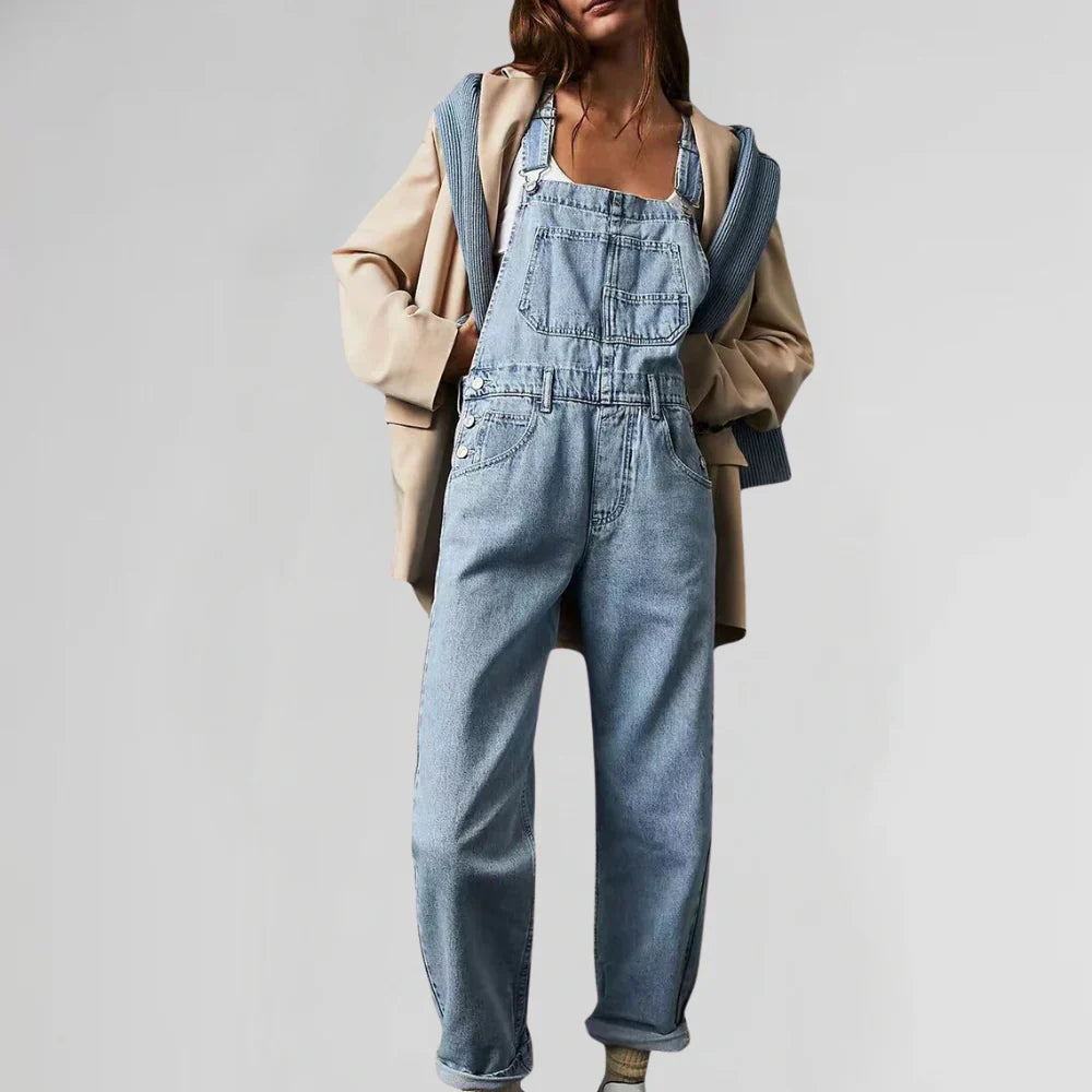 Charlotte Combinaison i denim til kvinder – elegant og behagelig, figursyet med knaplukning