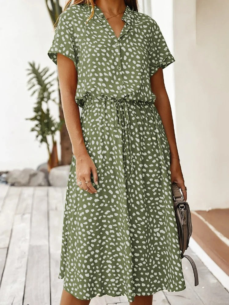 Ulvienne sommerkjole til kvinder – midi-kjole med korte ærmer, bælte i taljen og trendy print
