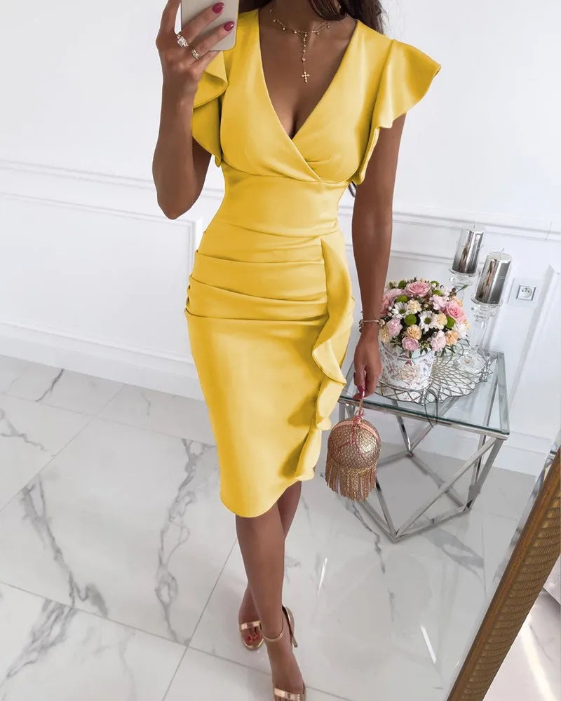 Damesjurk Elize Bodycon – Elegante Strakke Jurk met Vlindermouwen & Volants