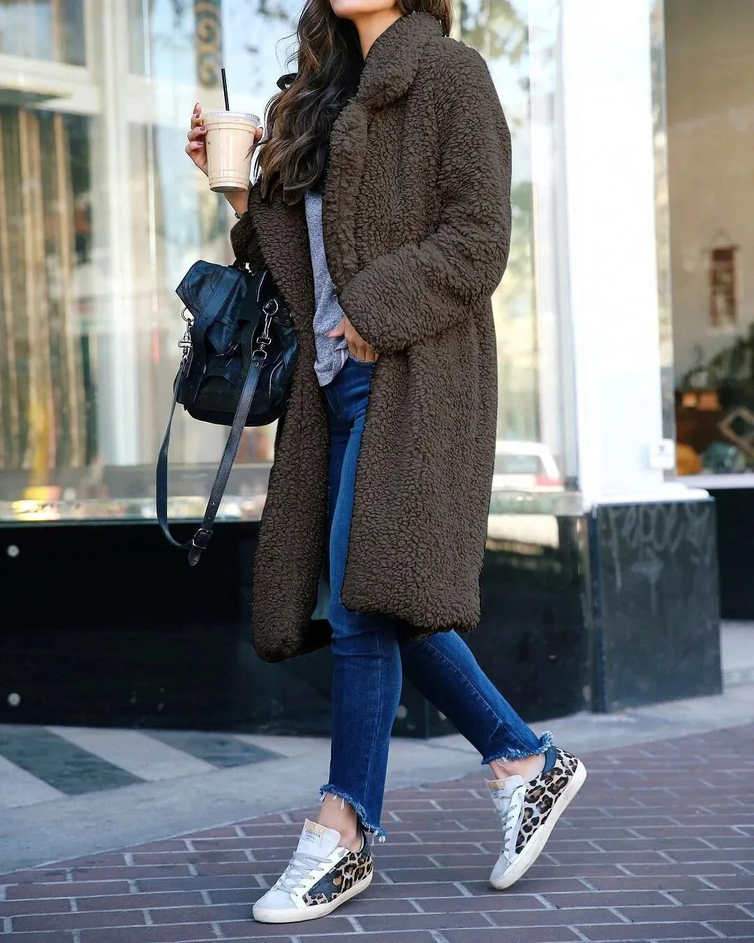 Nevaeh Manteau Teddy dla kobiet – oversize i miękka kurtka zimowa z wygodną pluszową teksturą