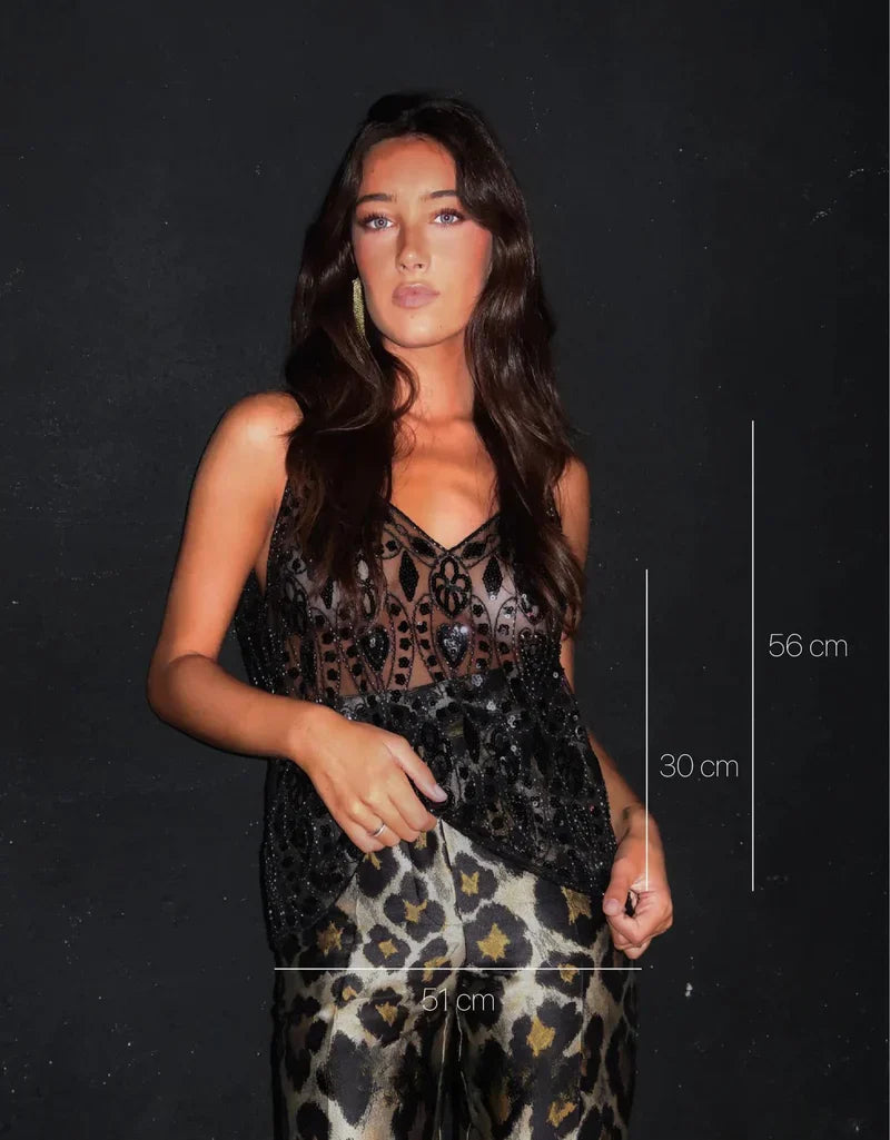 Kate Haut Femme – Top Élégant Orné de Détails Luxueux et Coupe Confortable