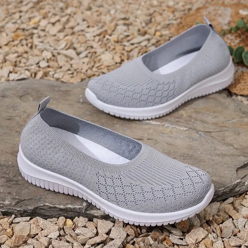 Dámske slip-on tenisky Dina – Ľahké, pohodlné, priedušné a pružné topánky bez šnúrok