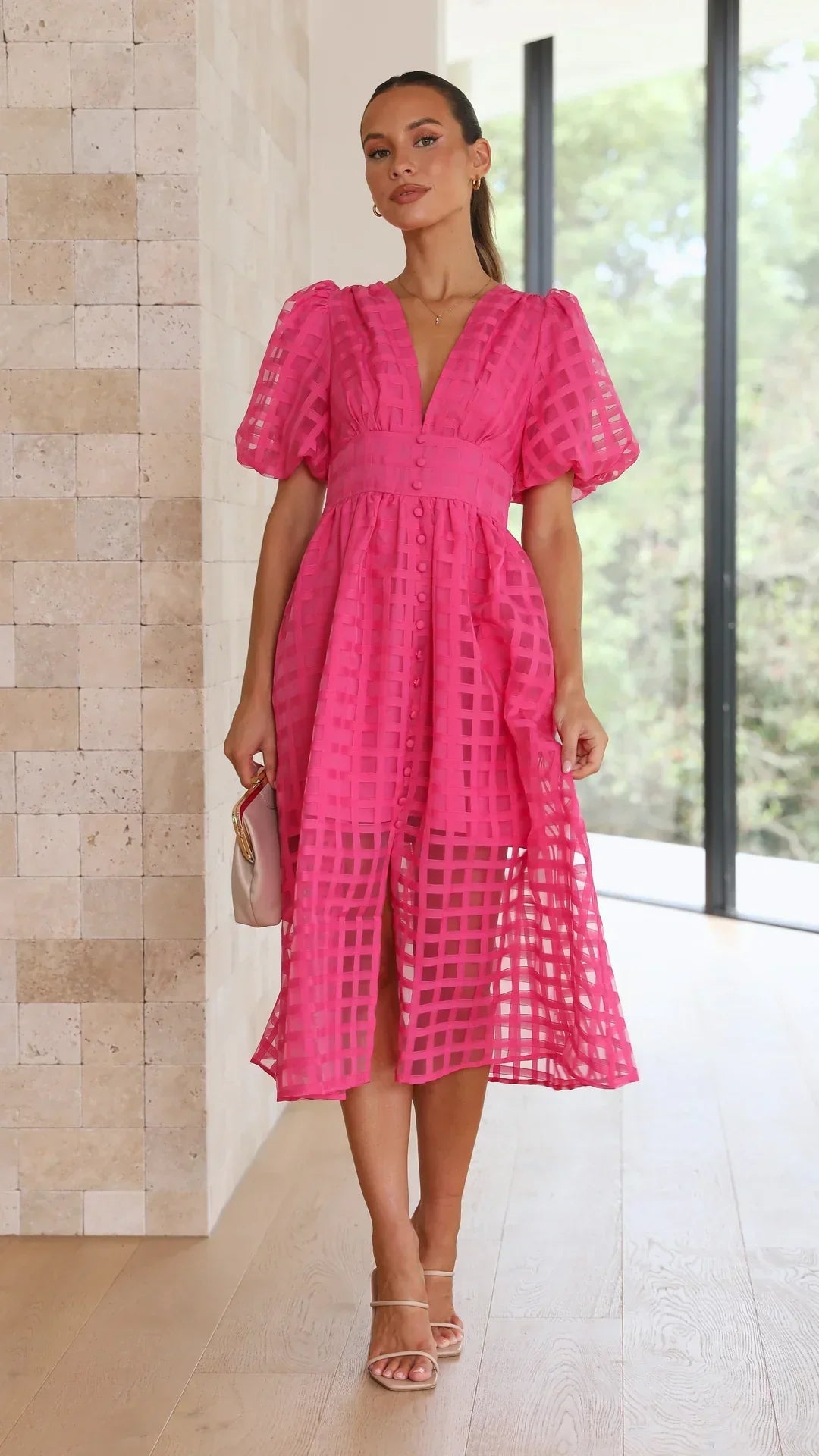 Mylene Robe Midi Femme – Chic ternet kjole med volumen & levende farve