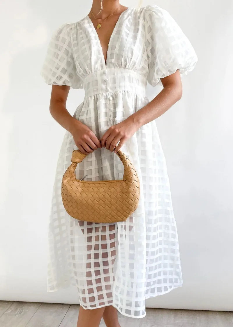 Mylene Robe Midi Femme – Chic ternet kjole med volumen & levende farve
