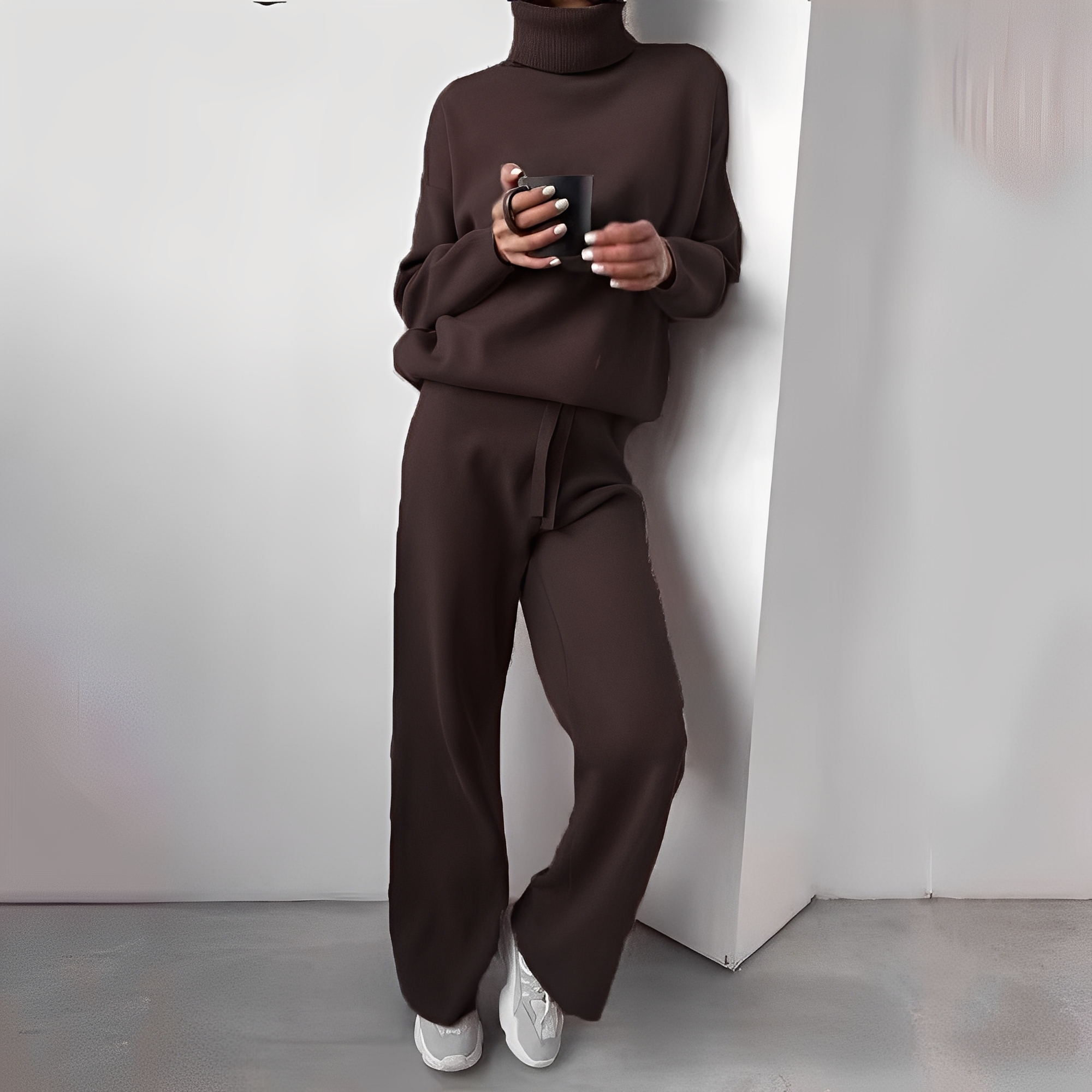 Komplet odzieży domowej Kimberlee z golfem dla kobiet – miękki i wygodny dwuczęściowy strój o nowoczesnym kroju