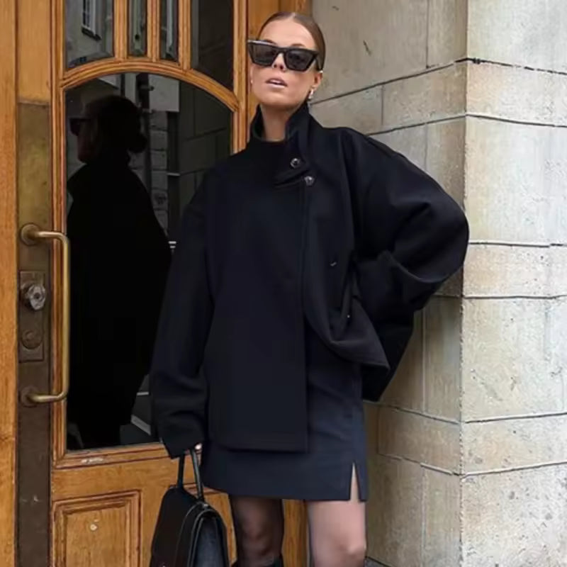 Sheena Cabon Court Ženska Jakna – Topla i Moderna Zimska Jakna s Visokim Ovratnikom i Jednostavnim Dizajnom