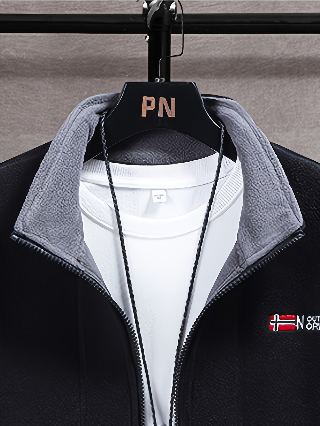 Julius Veste Πολαίρ Εξωτερικού Χώρου Ανδρική – Απαλή, Ζεστή & Ελαφριά με Προστατευτικό Γιακά