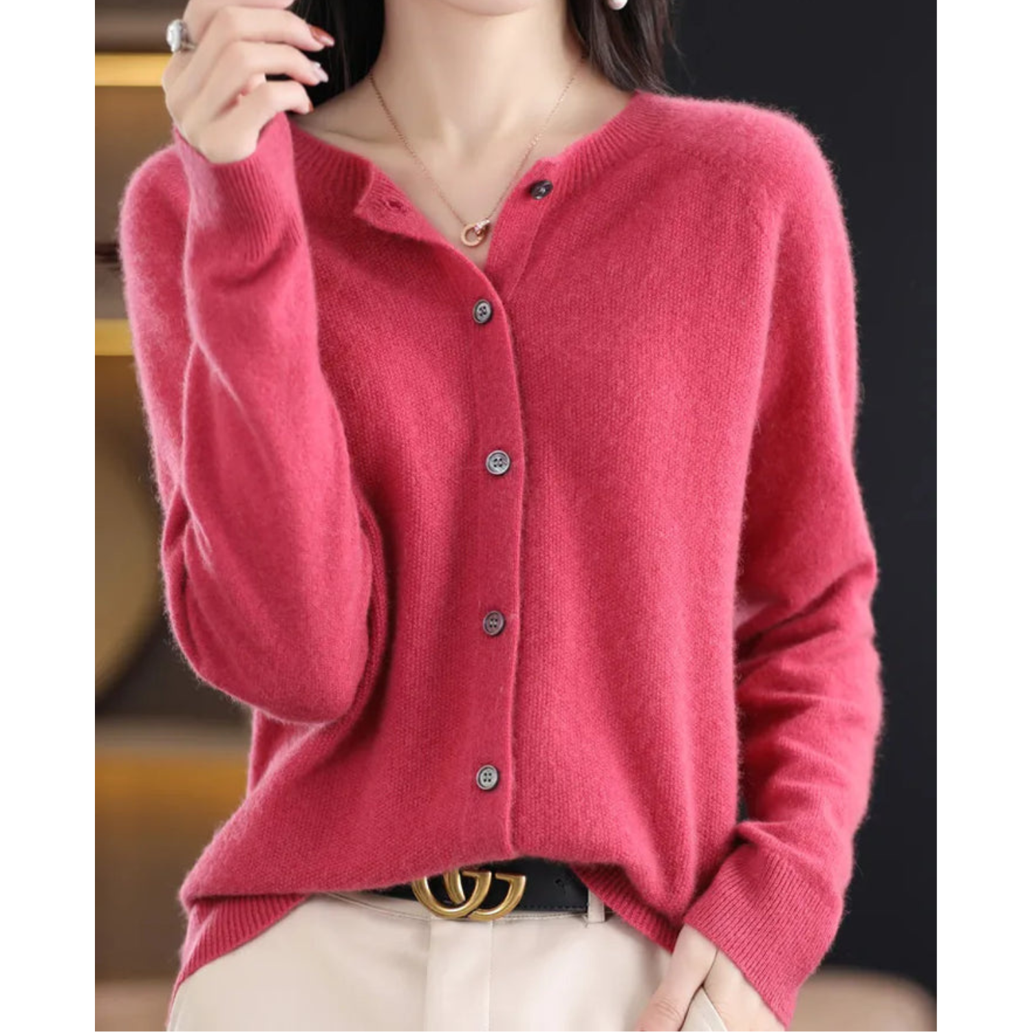 Mercy Cardigan Femme – Elegant Cardigan in Merino Wool & Soft Cashmere with Round Neck