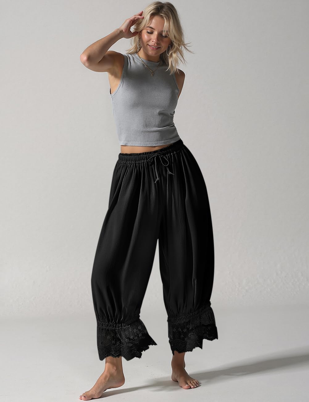 Tyra damebukser vintage – bluse med blonder, bredt snit, sommerflæse, chic