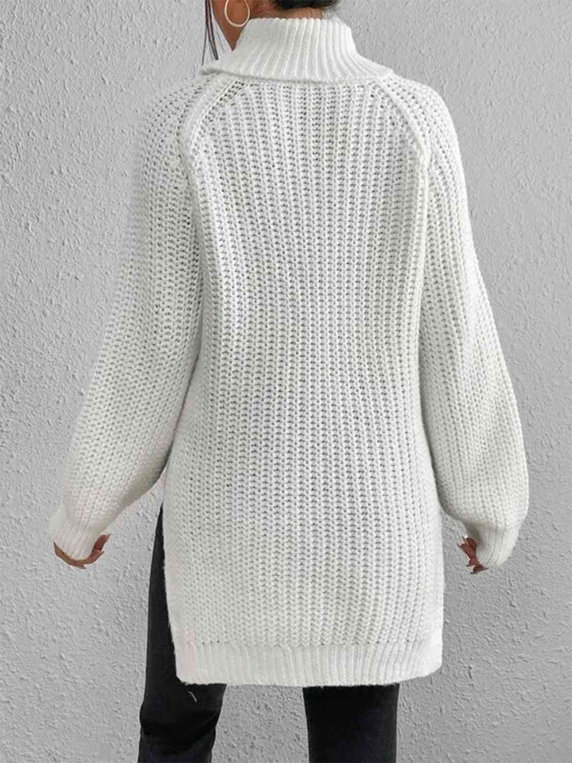 Angela Pull Femme – Pletený rolák s bočním rozparkem, elegantní pro podzim/zimu