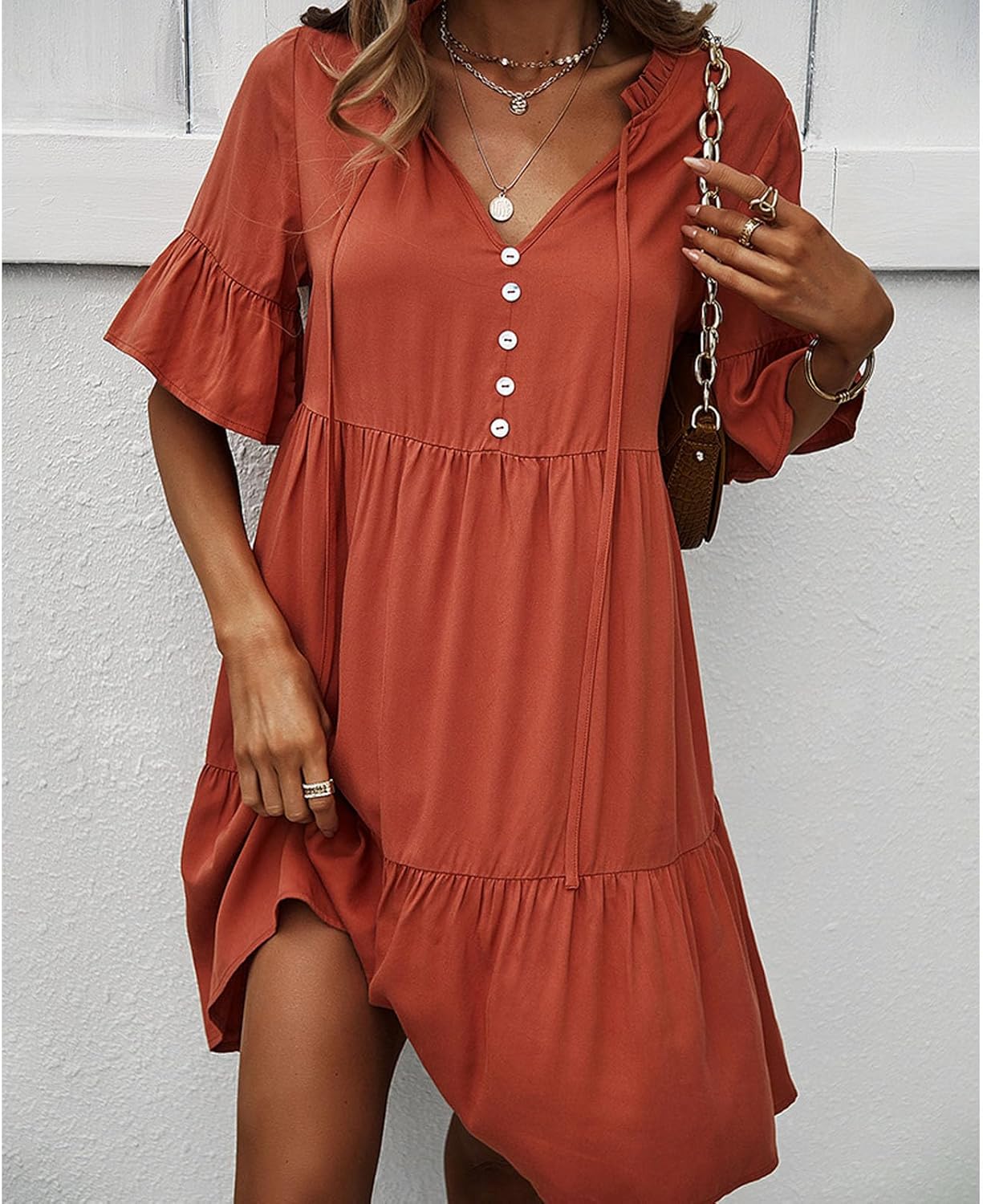 Rochie Léa pentru femei – Rochie mini cu volane, decolteu în V cu nod, mâneci scurte, elegantă, de vară