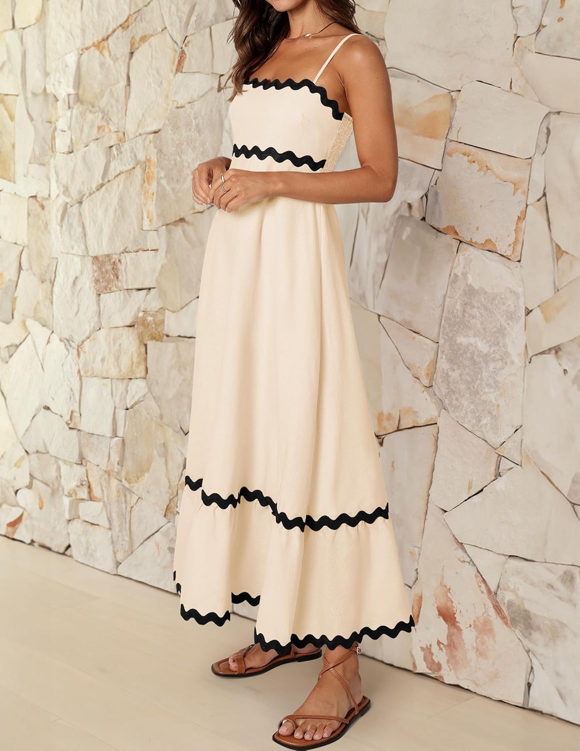 Ella Robe Midi Femme – Robe Dos Nu Bretelles Fines Smockée Fluide Été Élégante