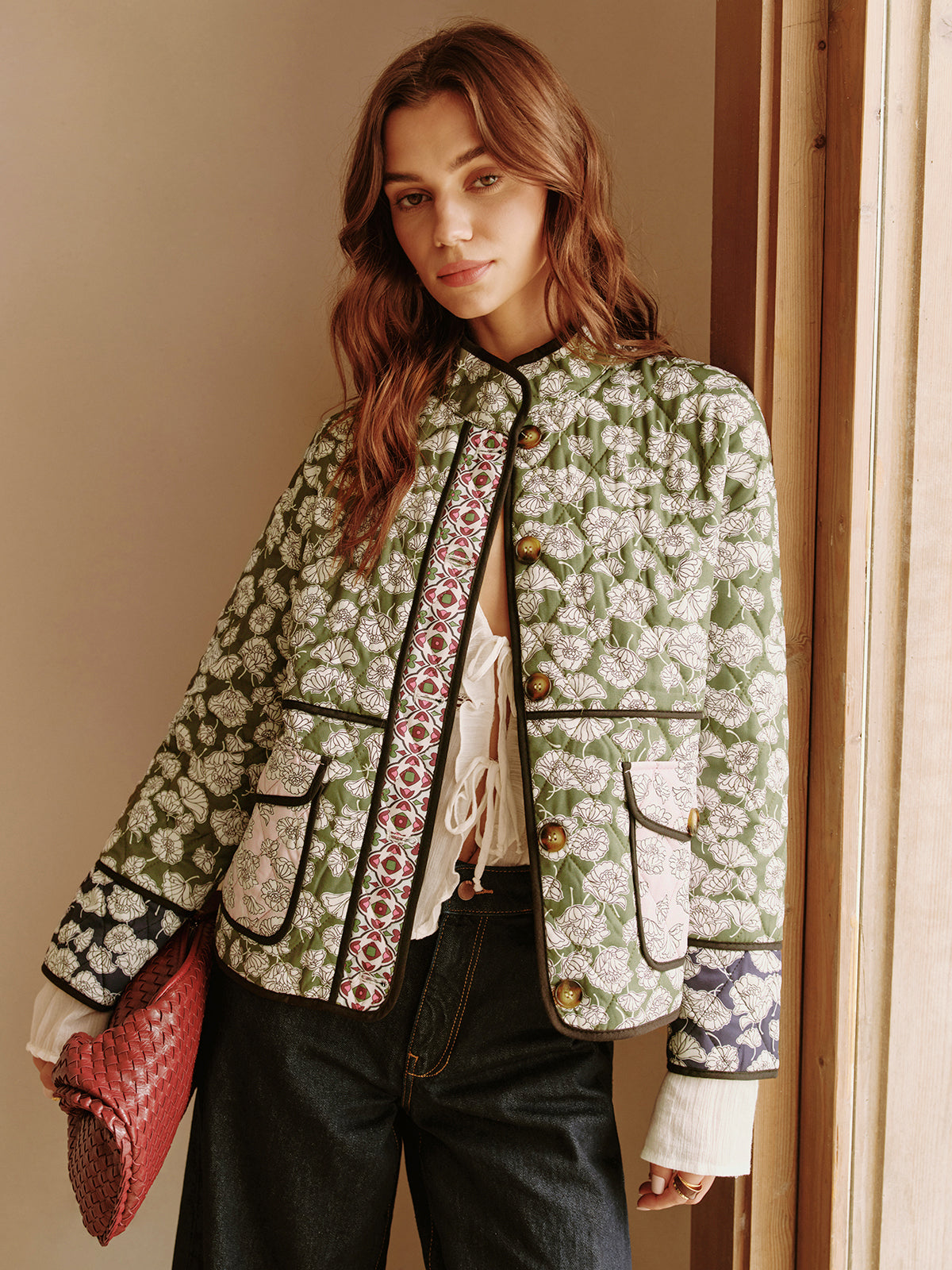 Lennox Virágos Párnázott Mellény – Többszínű, Bohém és Eredeti Egyedi Stílusért